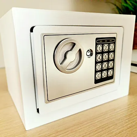 Sophie Waterfront Apartament *