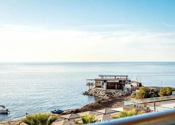 Sophie Waterfront * Durrës