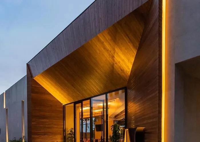 Sophie Waterfront * Durrës