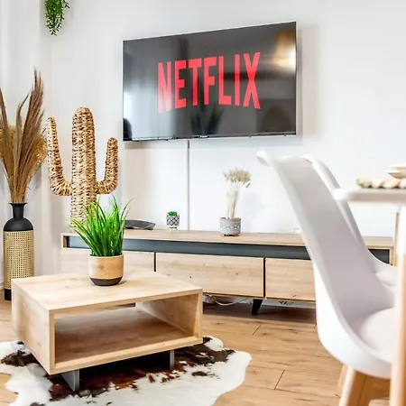 Sophie Waterfront Διαμέρισμα *